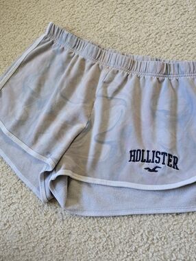 214. Hollister Swirl High Rise Comfy Shorts Elastic Waist Womens Size Medium